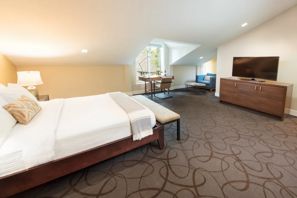 harvest-loft-room