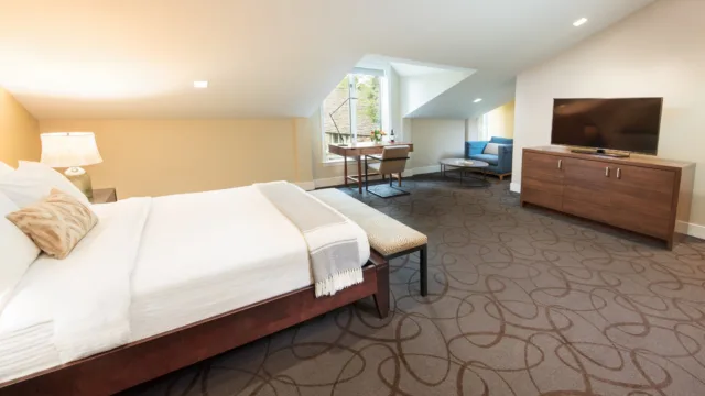harvest-loft-room