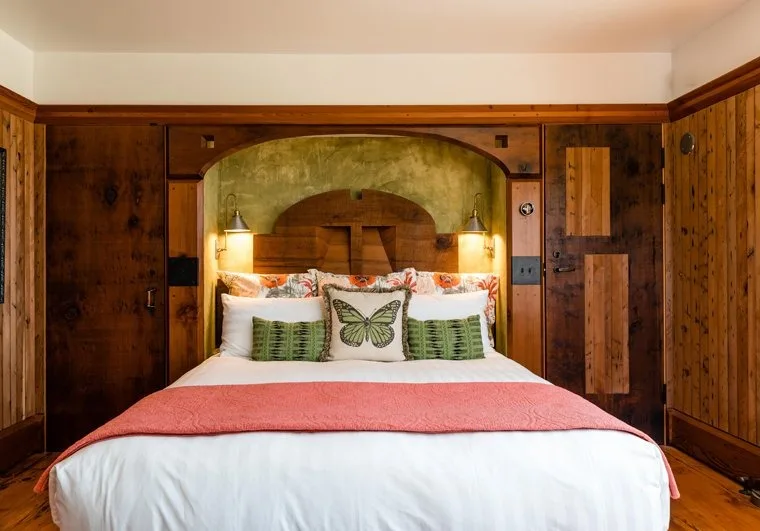 the-chute-room-in-the