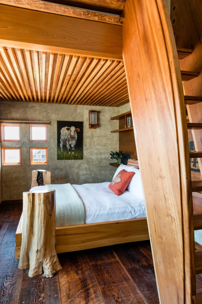 the-ranch-room-in-the