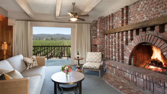 vineyard-view-suite-hero